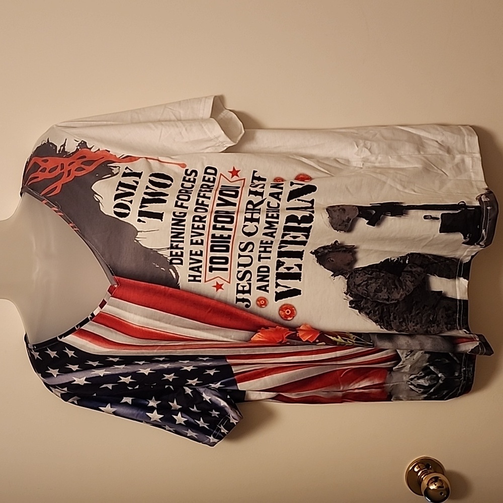 Womens tee
